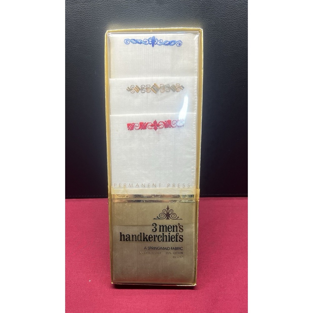 NIB Vintage Men's‎ White Handkerchiefs Embroidered Symbol Set of 3